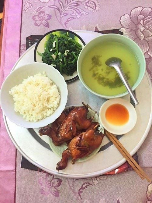 Chim bồ câu rau bí xào
