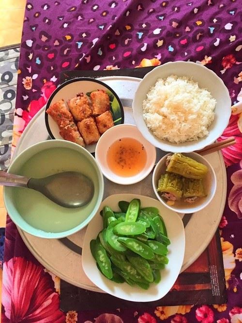 Nem rán mướp đắng