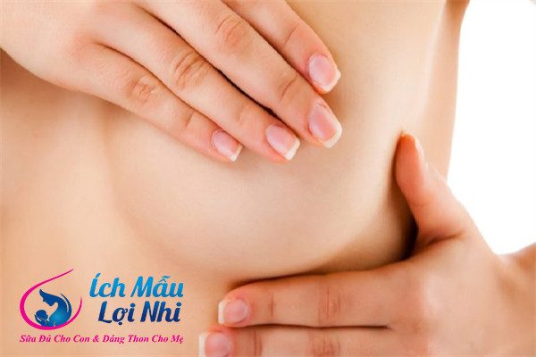Núm vú bị nứt